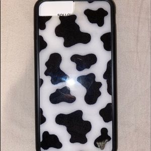 Wildflower cow case 6/7/8 PLUS